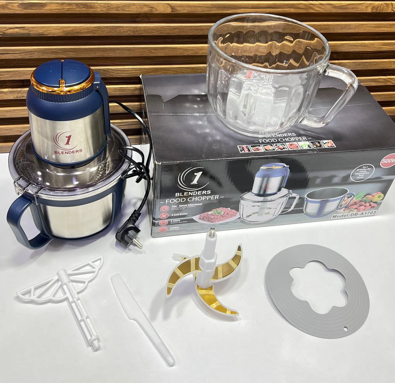 مفرمة طعام (Food Chopper) متعددة الاستخدامات من ماركة "1 BLENDERS":